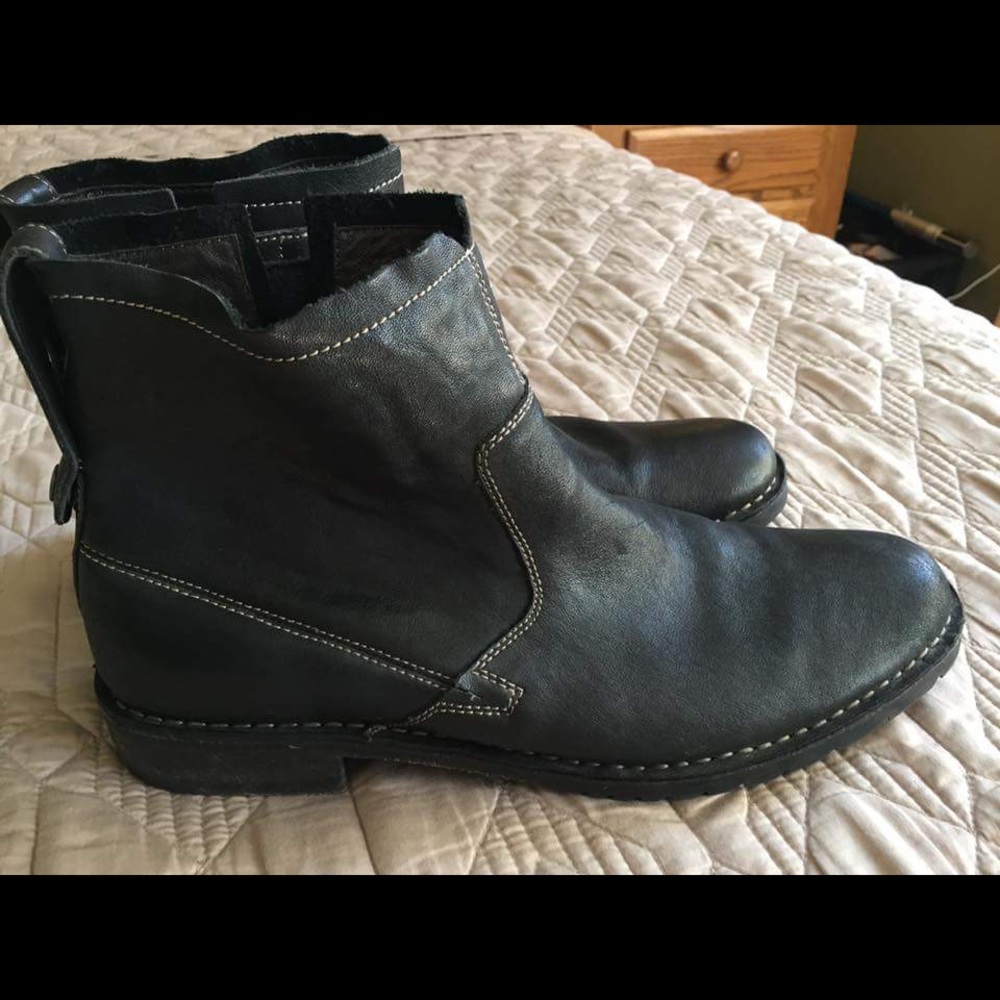 COPY - John Varvatos boots size 10